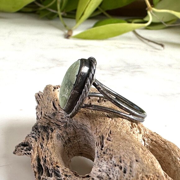 Early Vintage Native American Navajo Cerrillos Turquoise Sterling Silver Ring - Picture 3 of 6